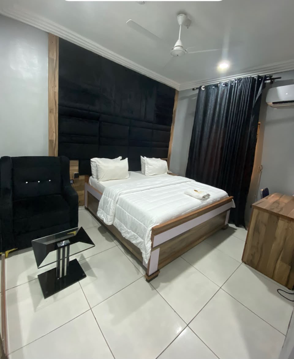 D-Mond's Hotel & Suite photo 7