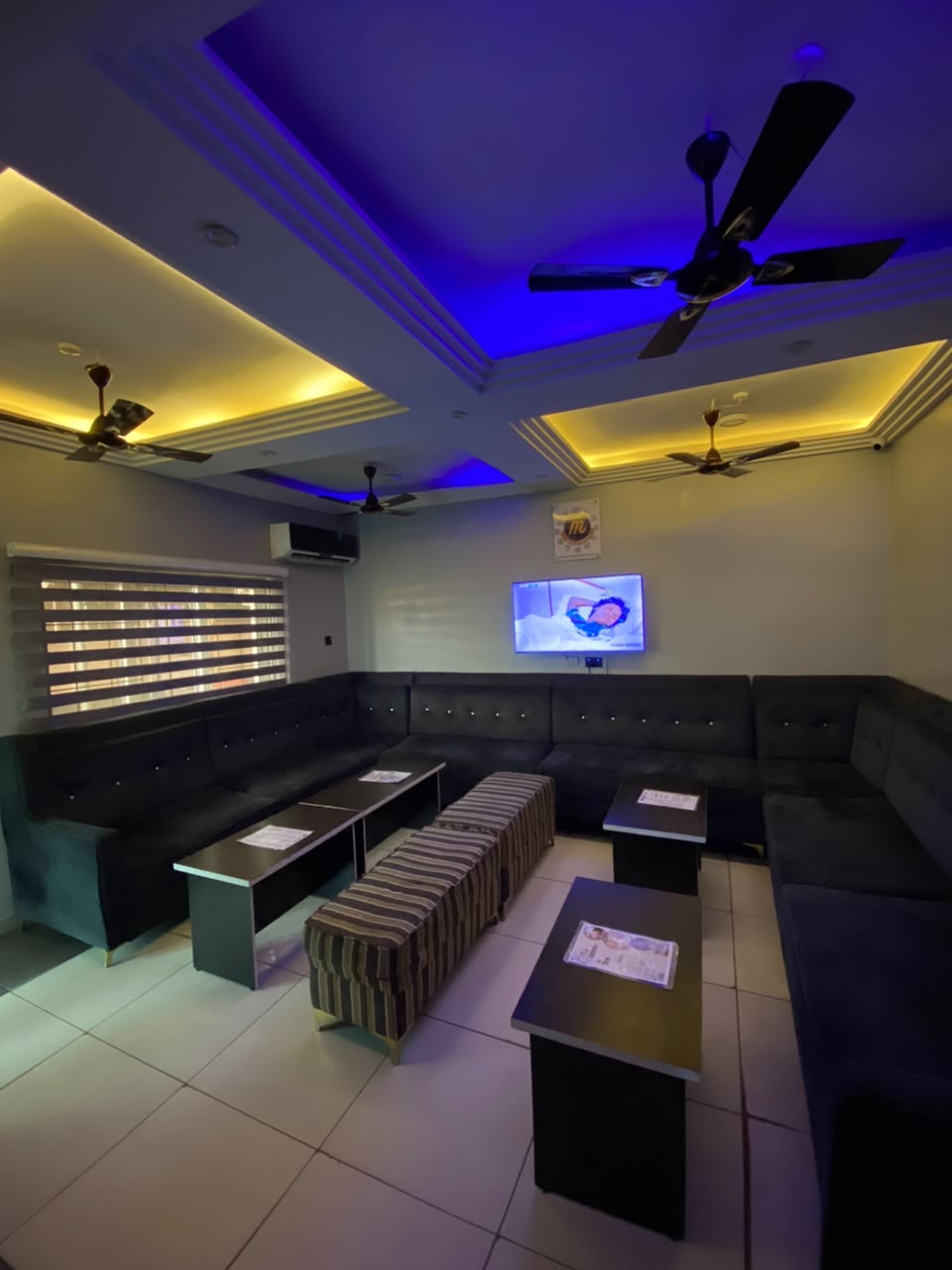 D-Mond's Hotel & Suite photo 3