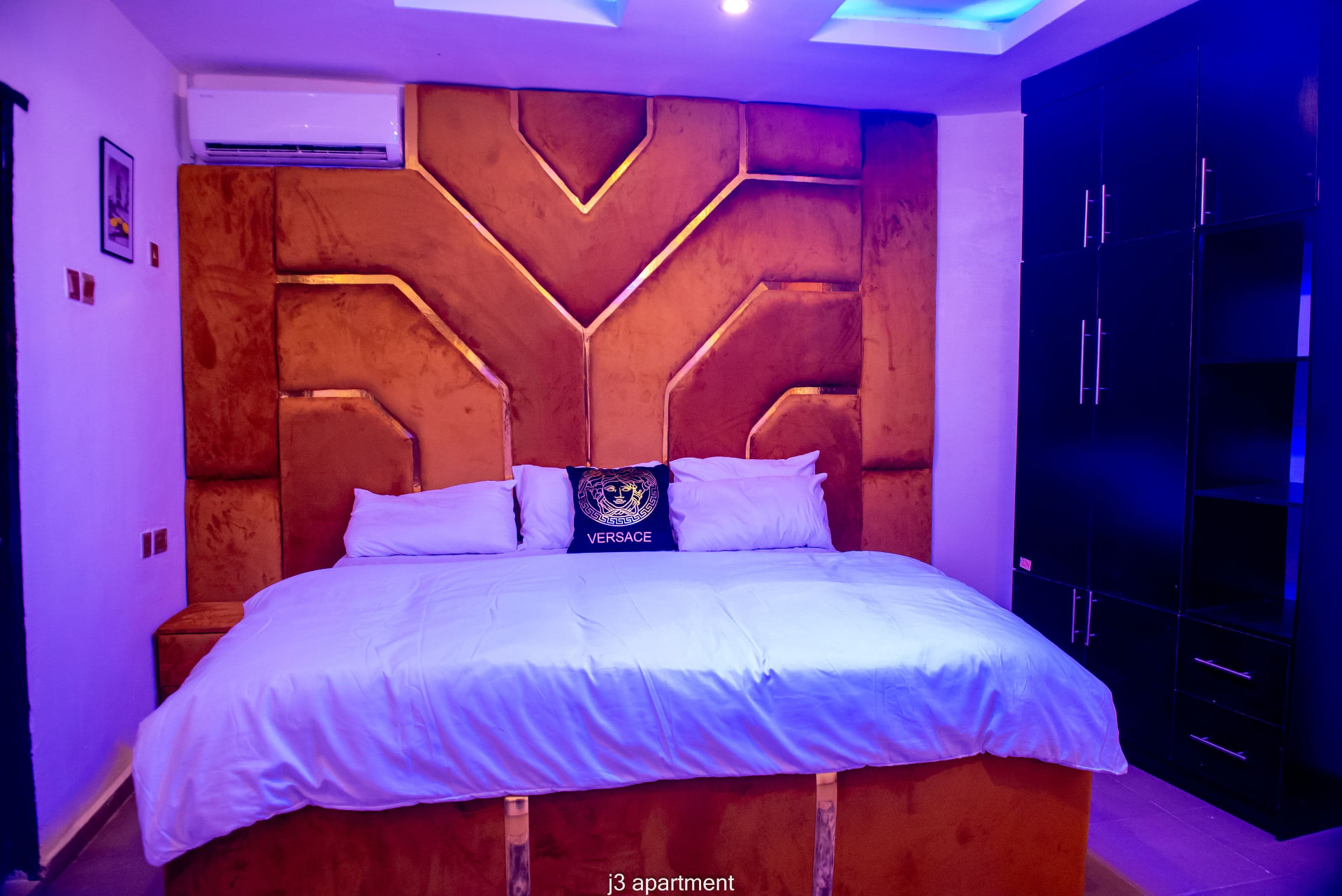 J3 Apartment and Lounge photo 10