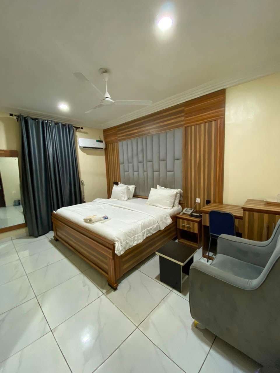 D-Mond's Hotel & Suite photo 8