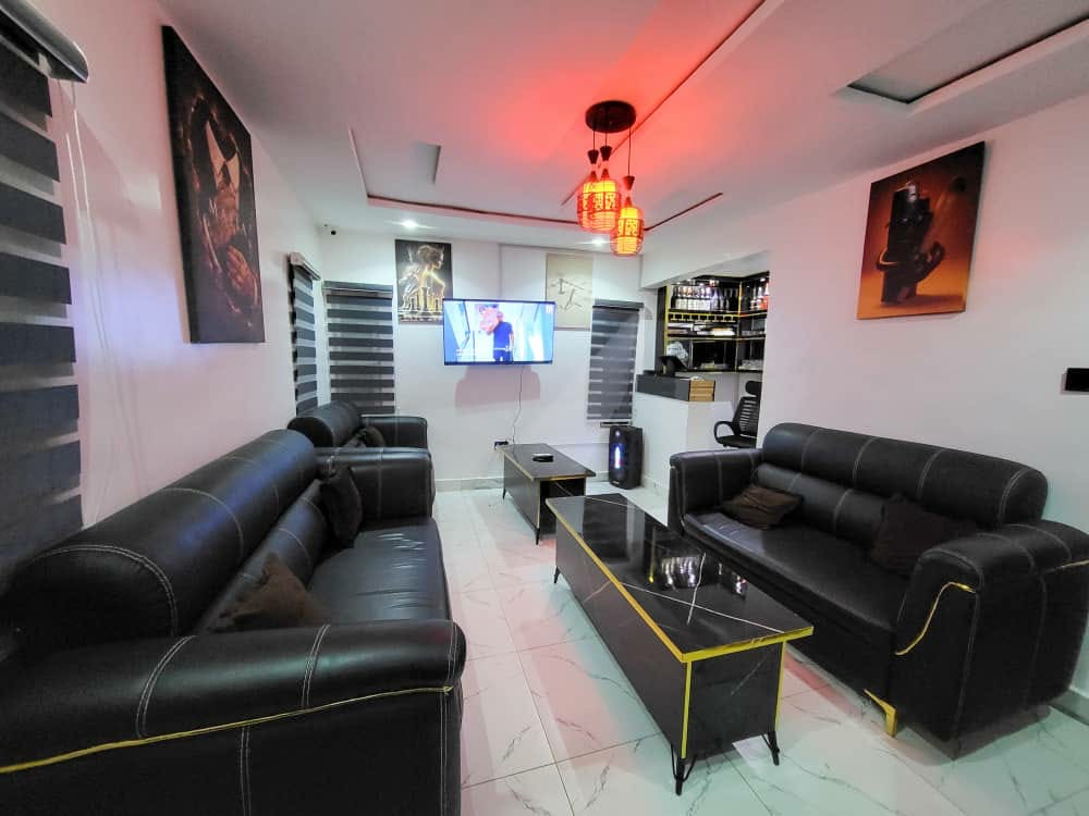 Reignvella Suites and Apartment photo 5
