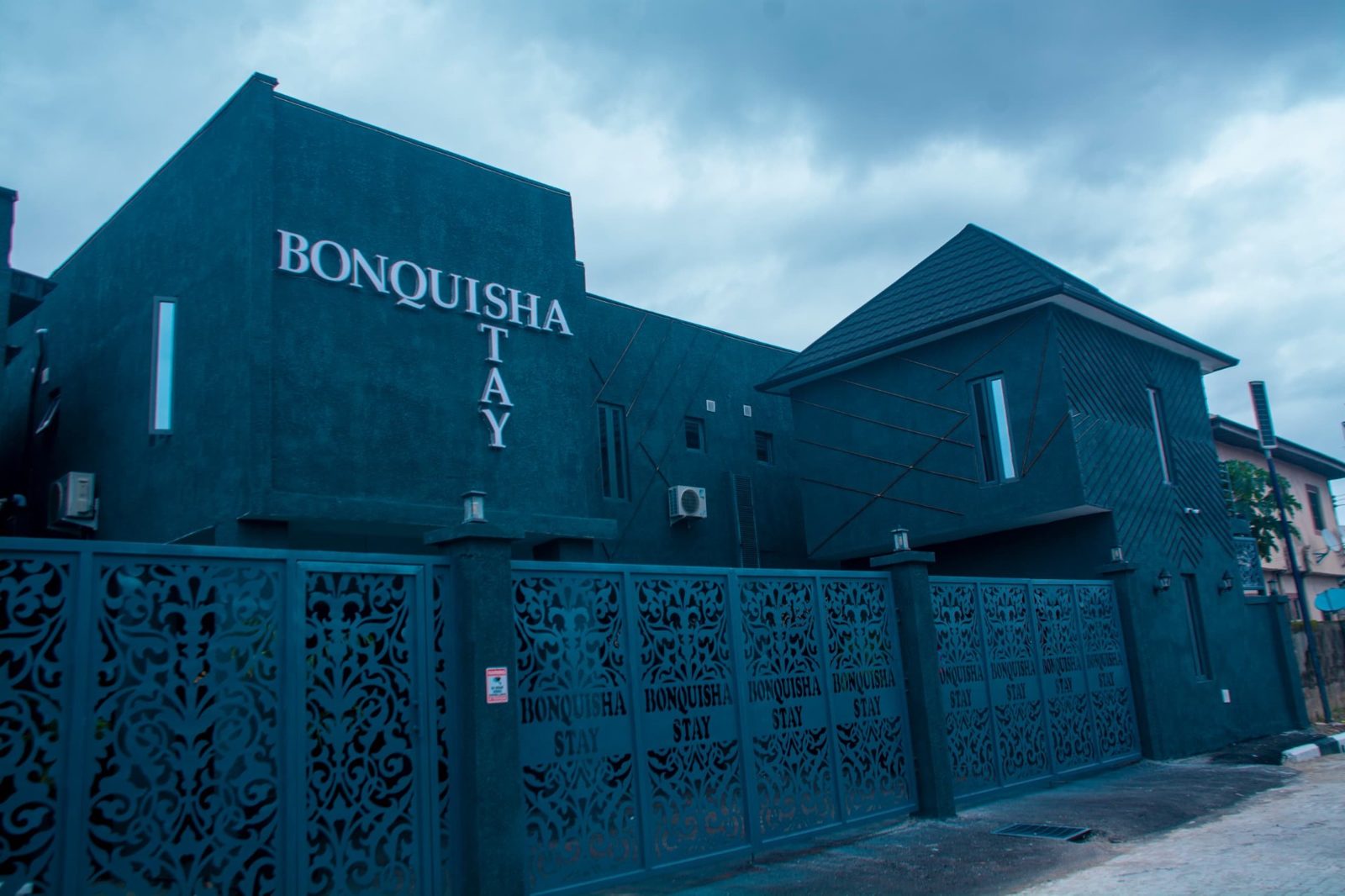 Bonquisha Stay