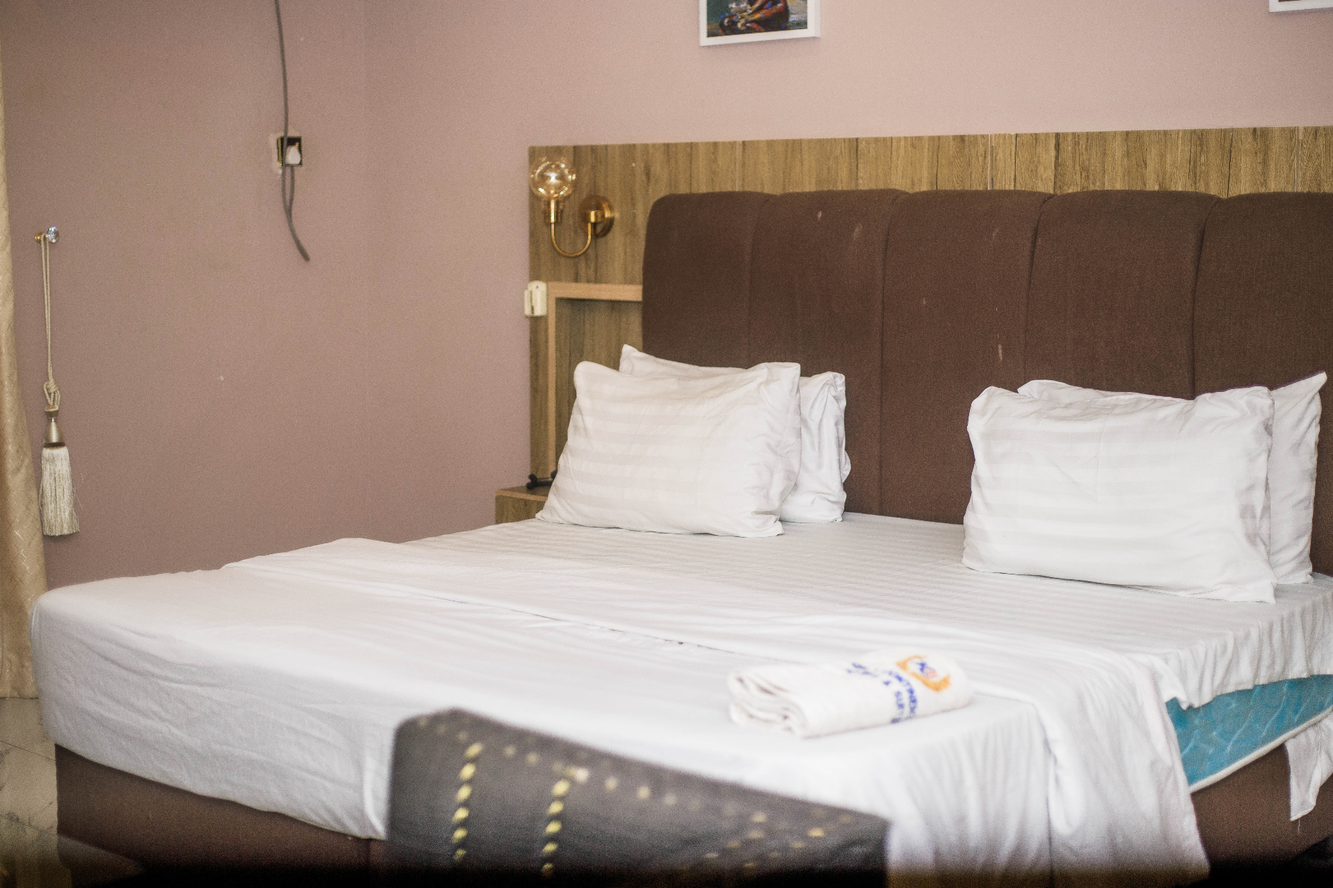 Kelly Continental Hotel photo 4