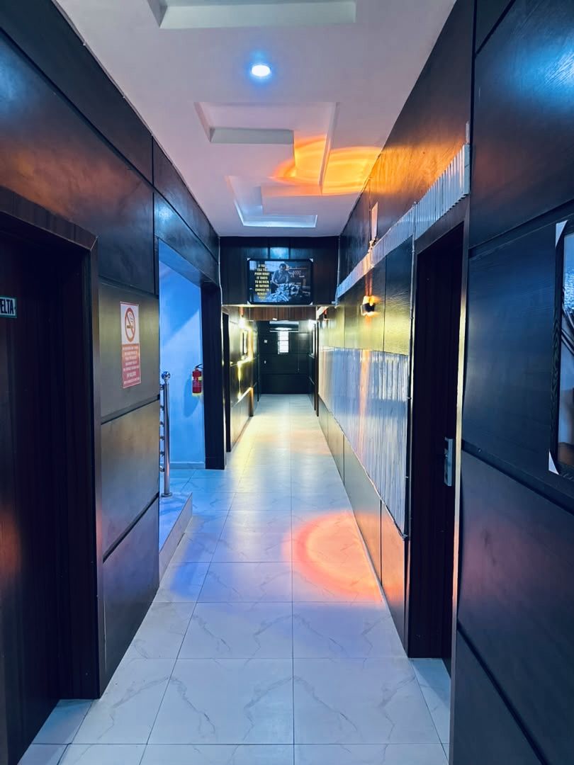 Solodems Hotel and Suites photo 2