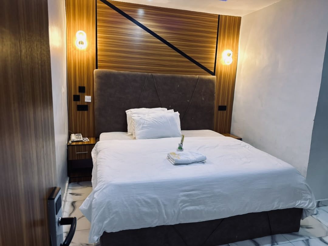 Solodems Hotel and Suites photo 7